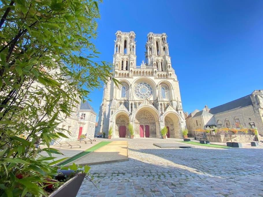 Apartment Cosy Centre Historique Laon